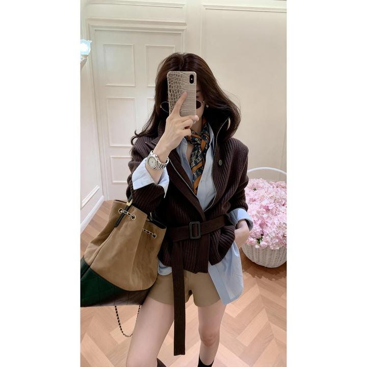 老钱风立领设计感针织毛衣+宽松长袖衬衫两件套