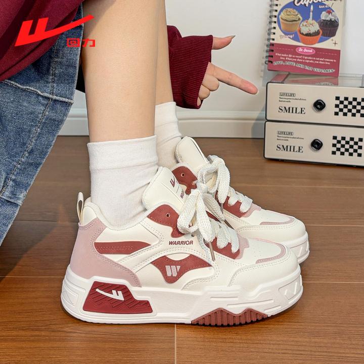 回力女鞋软底板鞋时尚防滑休闲鞋2025秋冬新款出游百搭鞋子潮3590