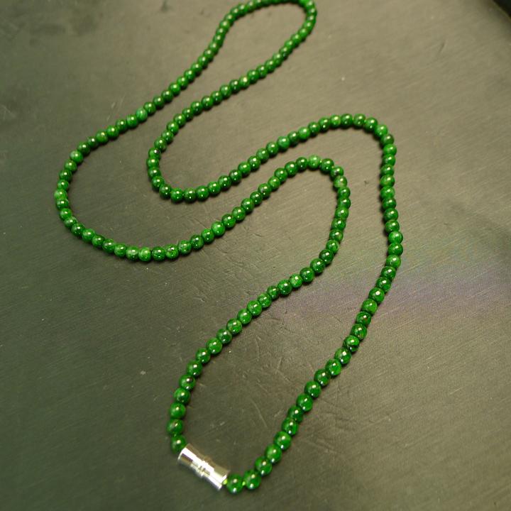 #H355满色辣绿天然A货翡翠珠子项链手链 小圆珠小米珠颈链