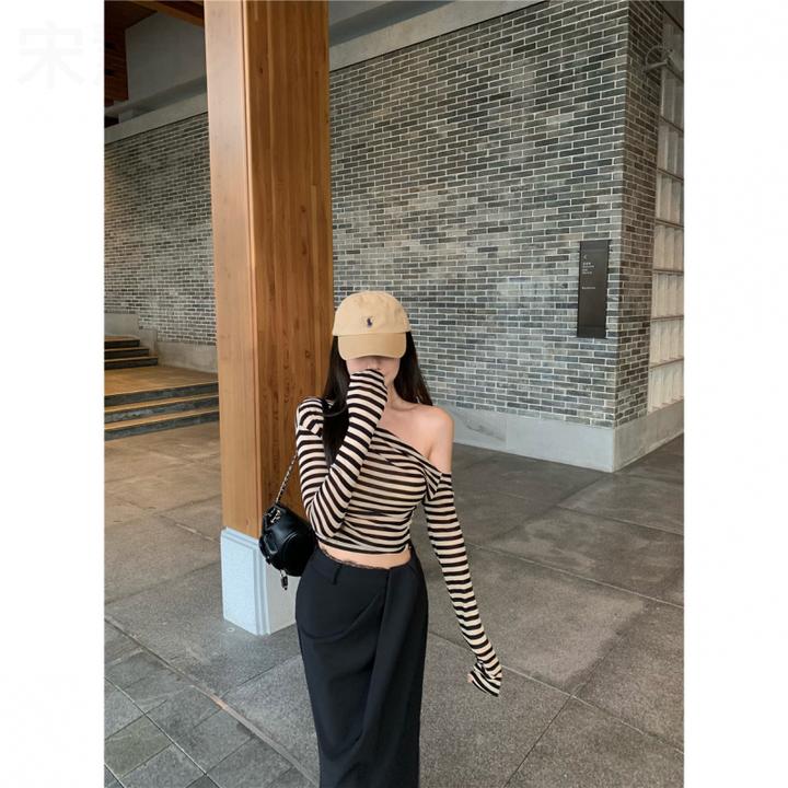 时尚新款休闲气质春夏薄款小众露肩内搭上衣长裙设计感包臀裙套装