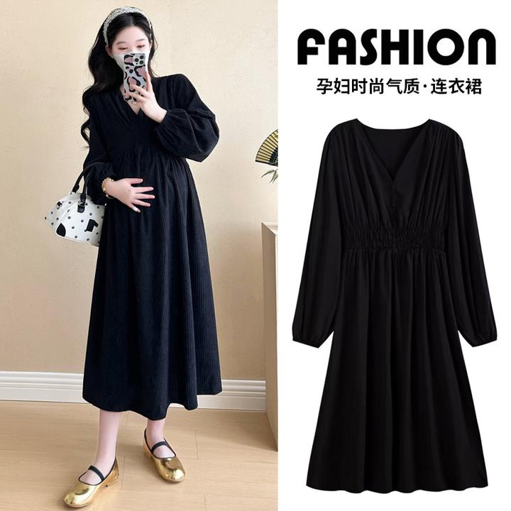 孕妇连衣裙2025春季韩版新款时尚减龄气质宽松大码中长款小黑裙子