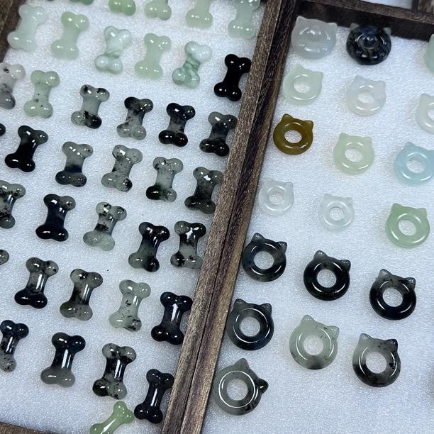 岫玉 小猫小狗项链 小骨头项链 可爱 百搭 小巧 精致 礼物 情侣