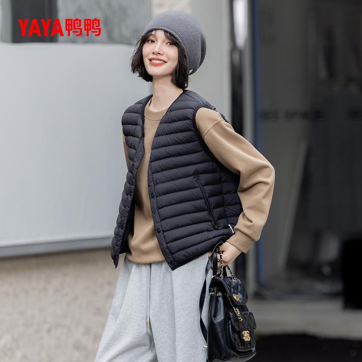 YAYA鸭鸭秋冬轻薄时尚90绒运动保暖修身休闲短款白鸭绒羽绒马甲