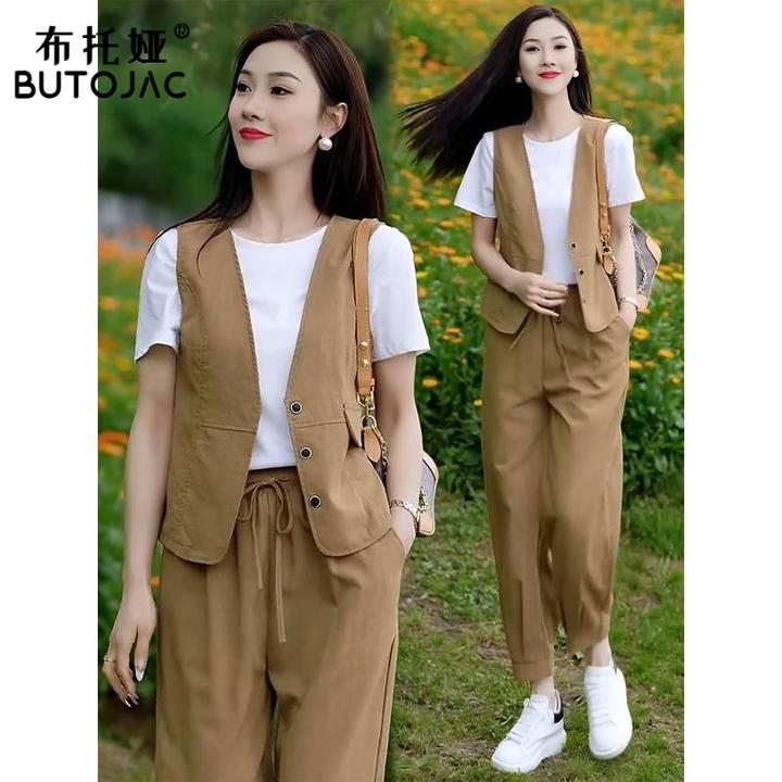 微胖穿搭一整套2025夏季新款大码t恤马甲哈伦裤遮肉显瘦三件套女