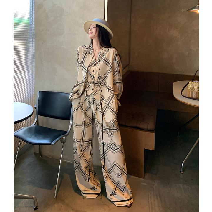 时尚小众复古撞色印花马甲上衣长袖外套洋气休闲阔腿裤麻感三件套