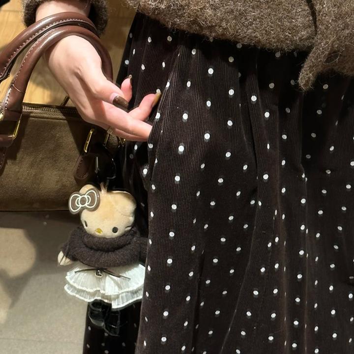 韩系波点加绒半身裙大码胖mm冬棕色灯芯绒a字裙梨型身材伯克利裙