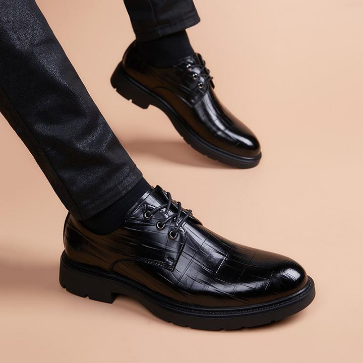 EAEOVNI皮鞋男青年英伦商务透气新款男士百搭尖头休闲男皮鞋潮流