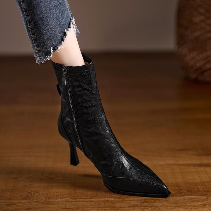 2025秋冬新款手抓羊皮细跟尖头短靴侧拉链法式高跟时装靴瘦瘦靴子