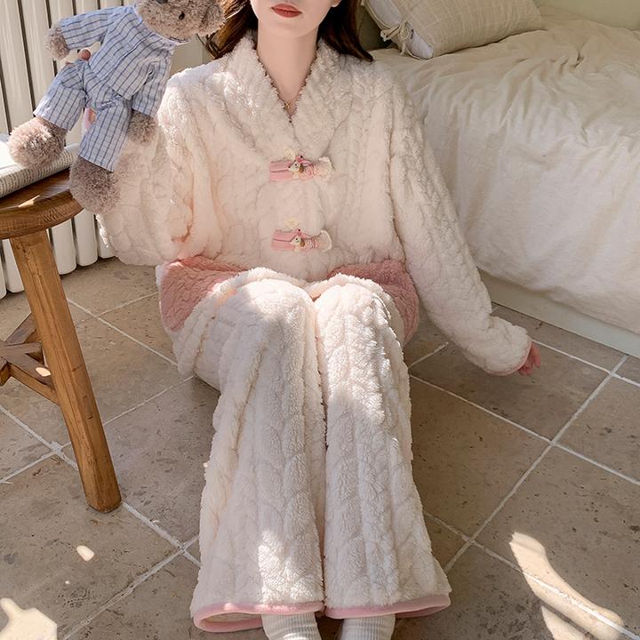 珊瑚绒睡衣女款秋冬季爆款2025新款大码加厚加绒法兰绒家居服套装