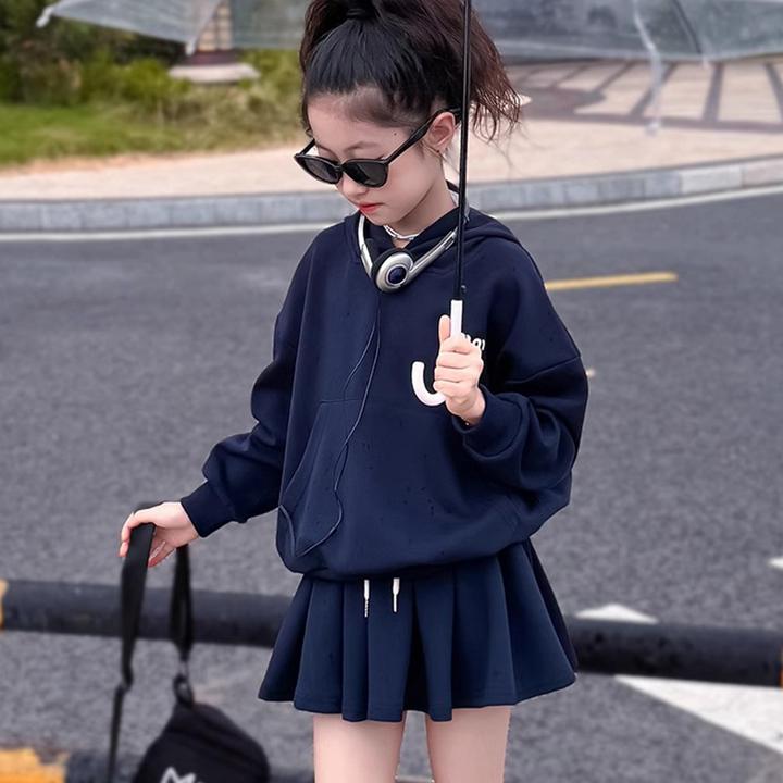 6-8岁女童套装卫衣裙春秋季洋气时髦中大童连帽上衣百褶裙两件套