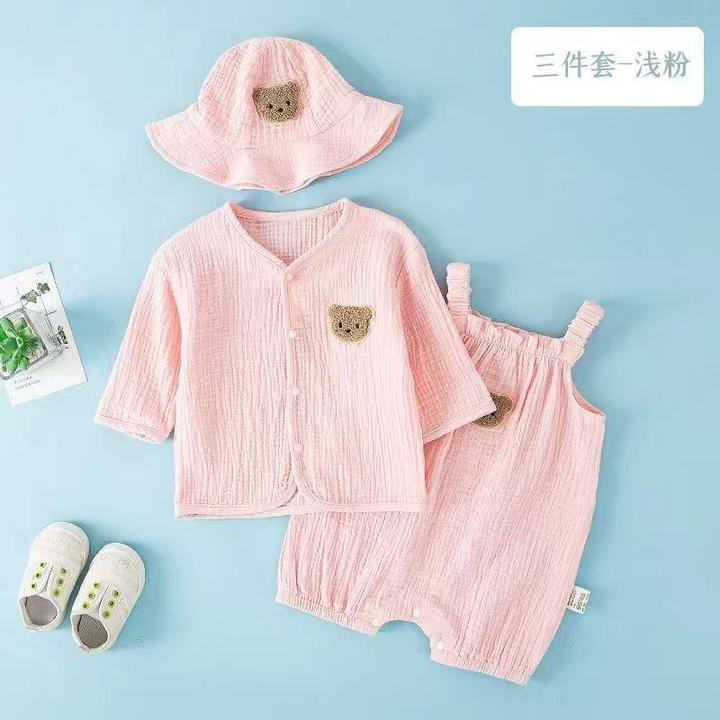 2025新款婴儿连体衣夏季薄款棉纱套装可爱宝宝无袖吊带哈衣爬服