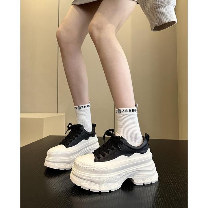 小个子必入潮品~新款真皮松糕厚底鞋女小白鞋轻便增高显瘦休闲鞋