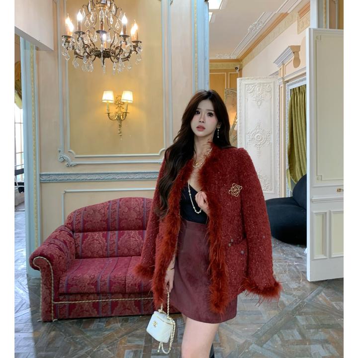 李潇洒【朱颜】微胖大码秋冬亮丝呢毛边设计高级感红色精致小香外套