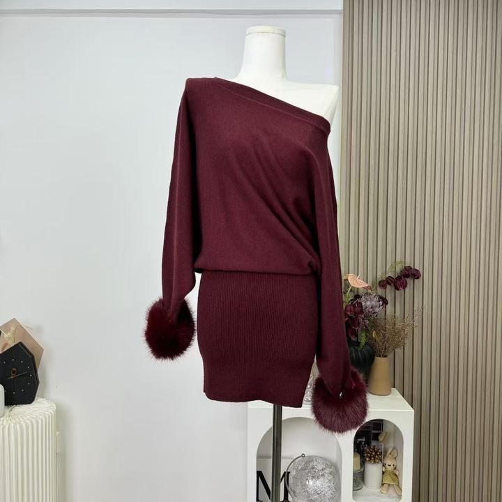 圣诞节氛围松弛感可斜肩多穿法针织套头连衣裙20C24C