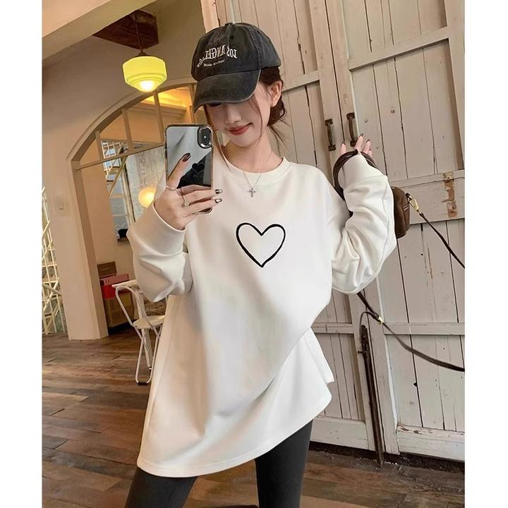 德丽妮慵懒风爱心刺绣长袖t恤女秋冬2025新款加厚内搭磨毛中长款