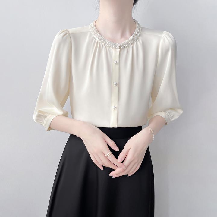 Q666轻职风重工钉珠镶钻圆领缎面衬衫女夏季设计感褶皱七分袖上衣