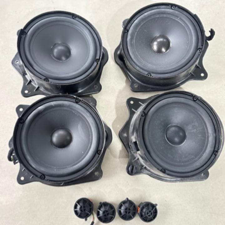 奔驰喇叭奔驰哈曼卡顿中低音搭配柏林之声高音一套8喇叭 221配223
