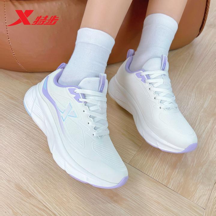 【年终补贴】特步轻悦2代加绒跑鞋革面减震冬防泼水回弹耐磨运动鞋