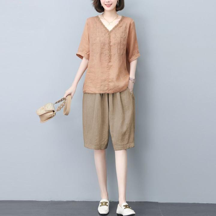 短袖套装女2025夏季新款中年妈妈正肩T恤棉麻短裤夏装时尚两件套