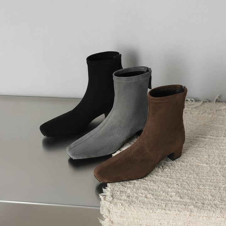 4cm~绒面气质优雅百搭简约复古中跟日常秋冬显瘦舒适女靴弹力短靴