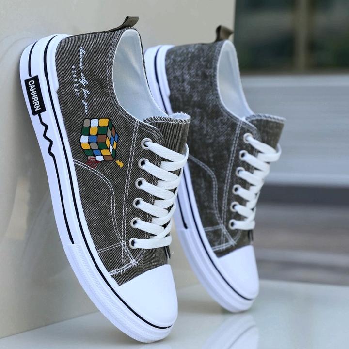 秋季男鞋潮流运动板鞋韩版百搭复古牛仔帆布鞋男透气高档休闲鞋