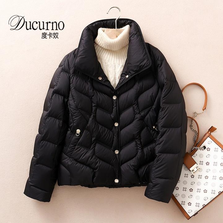 小个子短款保暖羽绒服女款2026年新款秋冬季时尚女款特大号羽绒服