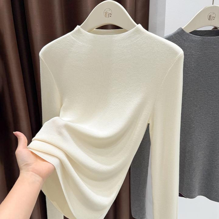 杏色温柔感小圆领针织衫女秋季新款修身软糯打底衫长袖正肩薄上衣