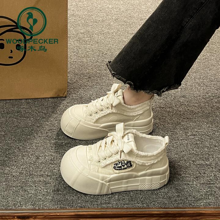 啄木鸟黑色厚底小白鞋女帆布鞋板鞋女2025新款秋季百搭休闲运动鞋