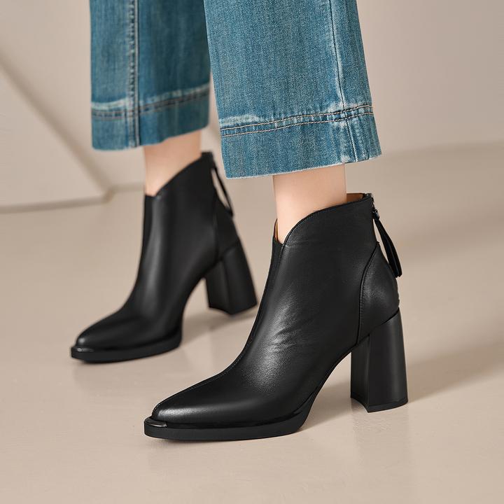 小个子高跟靴子女8.5cm粗跟真皮短靴气质显瘦真皮及踝靴V口时装靴