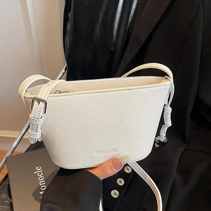 精致迷你小包包女2025新款夏季百搭斜挎包时尚超火洋气单肩水桶包