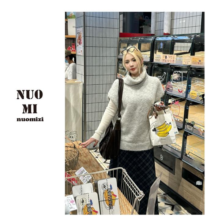 ZOZ糯米子[定格上衣]韩系高领背心毛衣2026新款慵懒松弛叠穿上衣