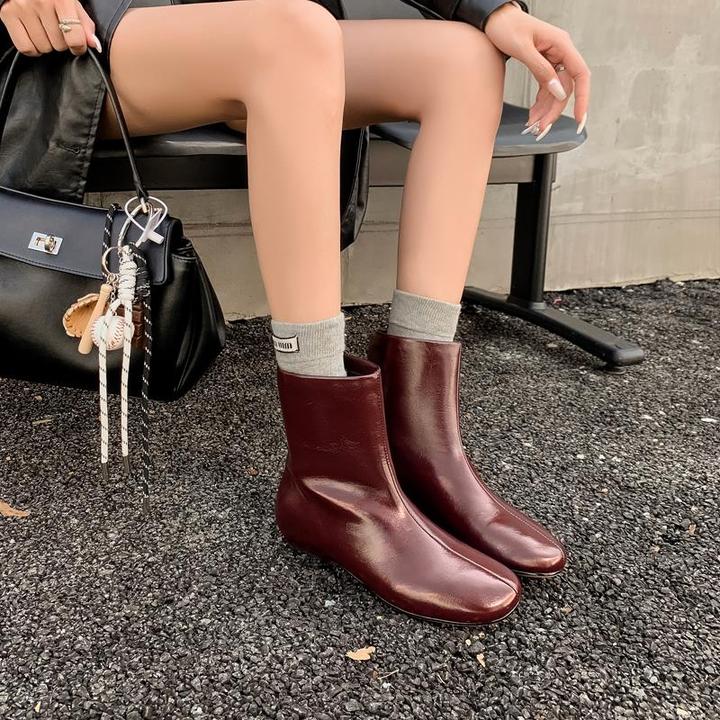 纯手工法式圆头低跟小短靴女时尚真皮安可拉红短筒时装靴马丁靴