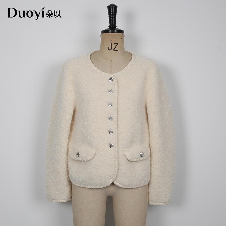 朵以2025冬季新款气质时尚温柔小香风圆领长袖毛绒外套40VD448683