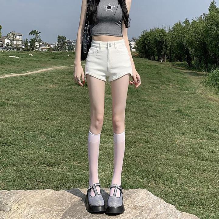 白色牛仔短裤女夏季年外穿高腰显瘦紧身辣妹a字超短热裤