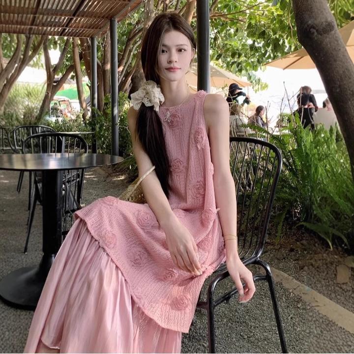 粉色挂脖吊带连衣裙女夏遮手臂樱花出片云南大理海边度假沙滩长裙