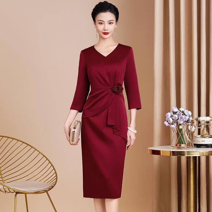 年轻气质喜婆婆婚宴礼服春季中长款高端喜妈妈显瘦复古高档连衣裙