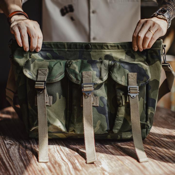 马登工装美式迷彩战术挎包户外训练从林单肩包大容量手提邮差包男