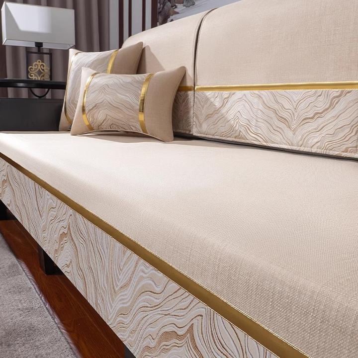 2025新中式沙发垫流行新款四季通用防滑盖布巾皮沙发套罩坐垫子