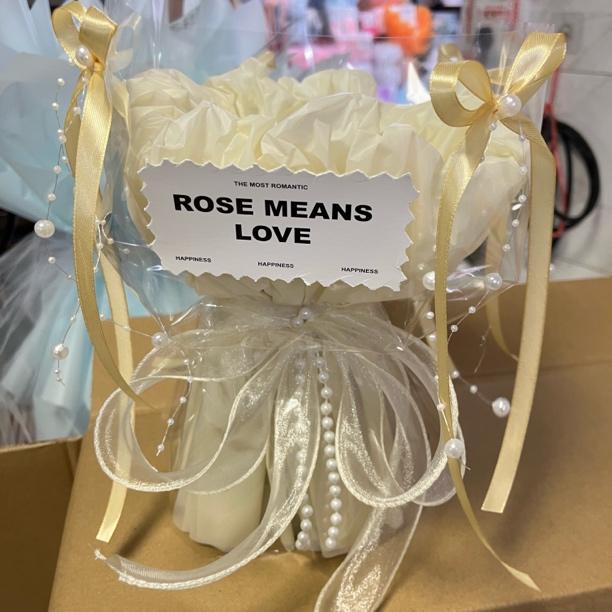 芭蕾泡芙款花壳鲜花皂花陶瓷花成品花壳送妈妈女友节日花束包装