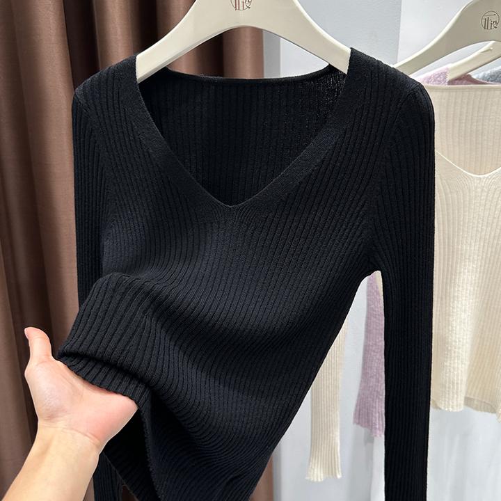 黑色V领长袖针织衫秋季时尚纯欲风软糯修身显瘦打底衫内搭女上衣