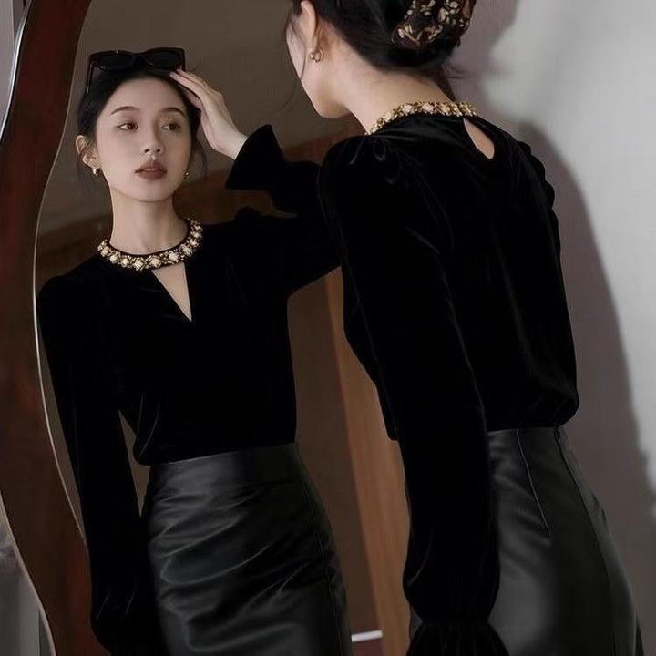 红色镂空丝绒衬衫女秋冬轻奢法式修身显瘦独特漂亮长袖上衣气质