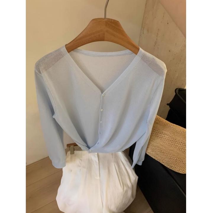 蓝色v领小外搭罩衫开衫薄款防晒空调衫女夏季冰丝针织衫长袖外套