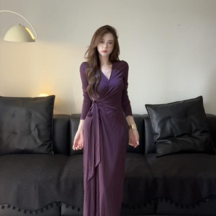 长袖V领腰部绑带款显瘦遮肚子气质百搭韩系连衣长裙