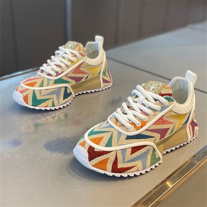 跨境2025爆款大码男鞋高颜值耐磨运动休闲帅气潮鞋薄款潮款新款