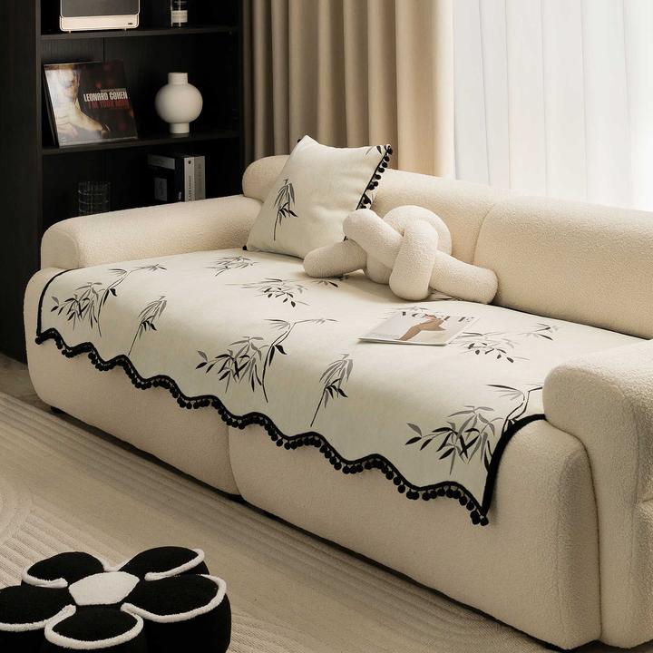 2025年国潮风四季布艺沙发垫雪尼尔防滑坐垫真皮沙发套挂坠流苏