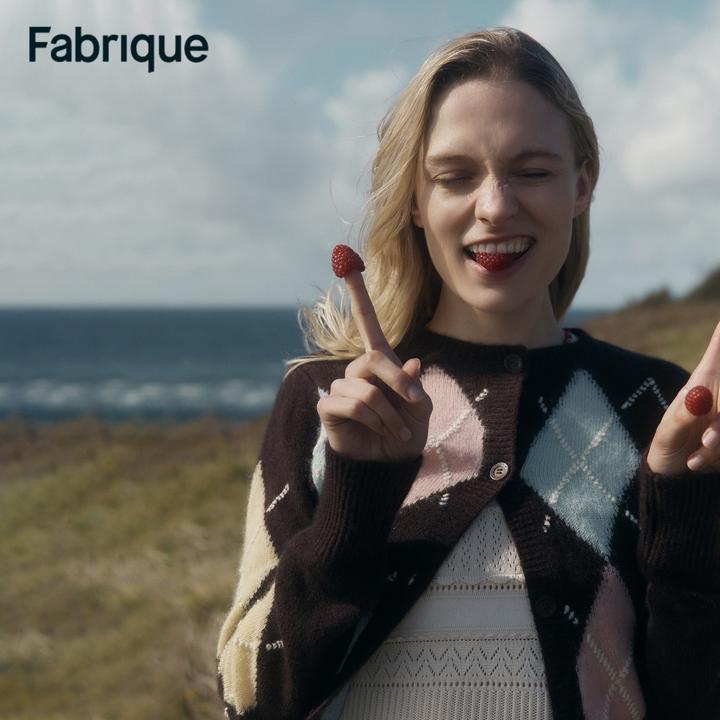 Fabrique Hart 秋冬新品可露丽菱格绵羊毛短款法式复古针织开衫
