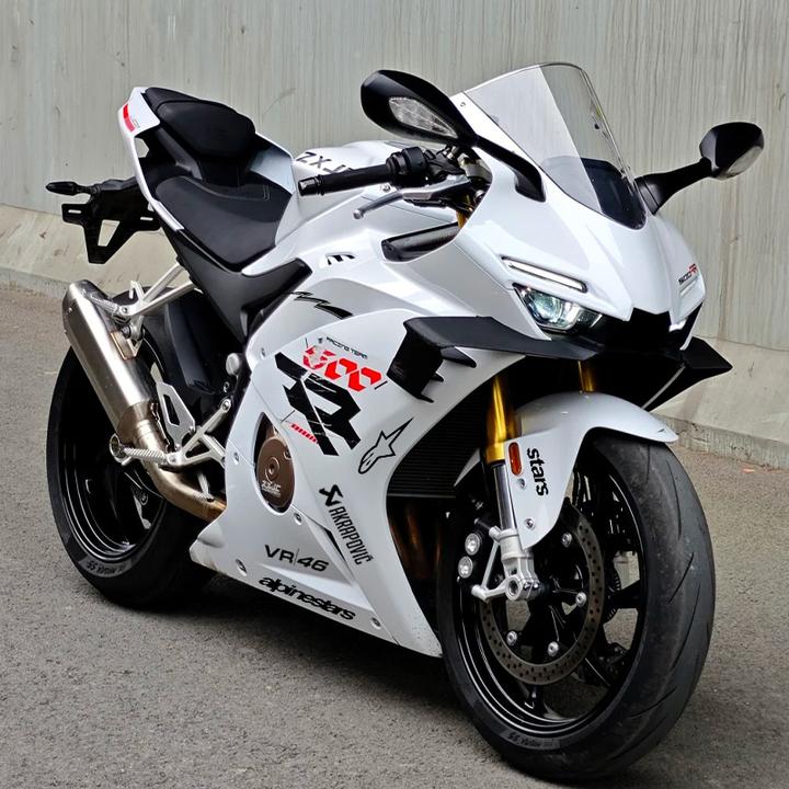 张雪机车500RR车头摩托车拉花贴纸赞助商改装配件双R星爆筋版画