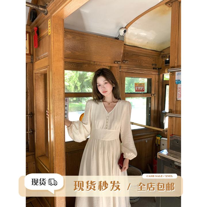 陳文文xenl【云雾山茶】新款韩系温柔风百搭v领收腰显瘦连衣裙0007