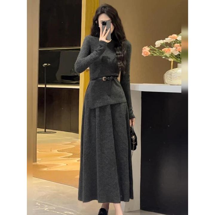 2025洋气小香赫本风时尚气质内搭连衣裙子女秋冬早秋搭配一整套