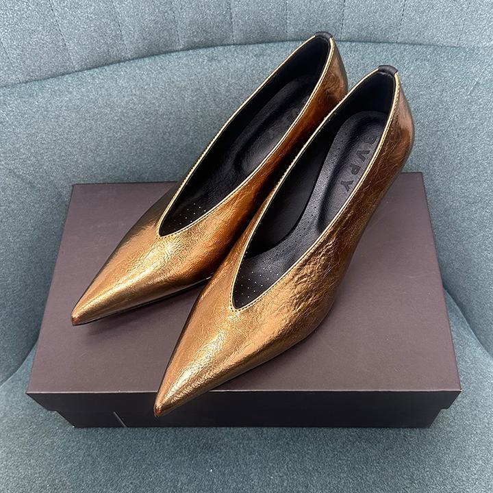 欧美气质高跟鞋女2025夏新款小众坡跟V口尖头单鞋女奶奶鞋女巫鞋